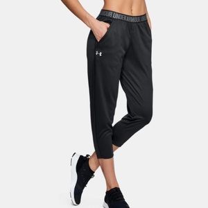 Under Armour Play Up Capri Joggers